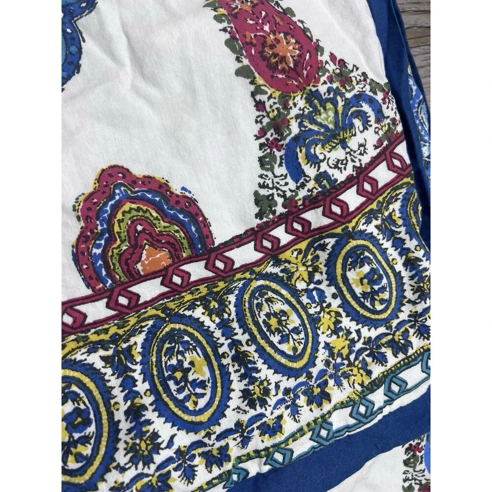 Pottery Barn Aurora Medallion Standard Shams White Blue Red Boho